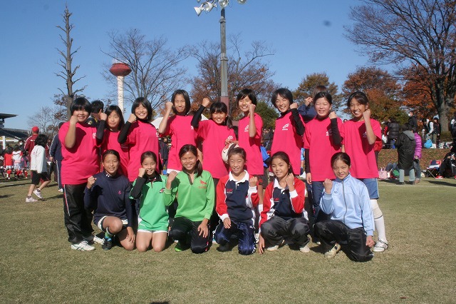 http://www.yokohama-rs.com/blog/girls/2011/11_1/IMG_7082.jpg