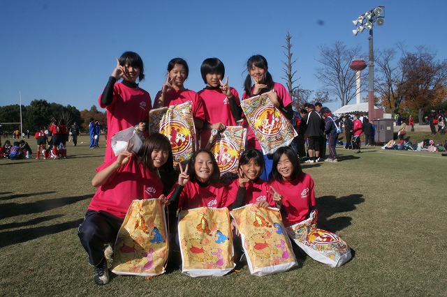 http://www.yokohama-rs.com/blog/girls/2011/11_1/IMG_7090.jpg