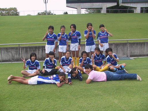 http://www.yokohama-rs.com/blog/girls/up/20121013/g/U13-8.JPG