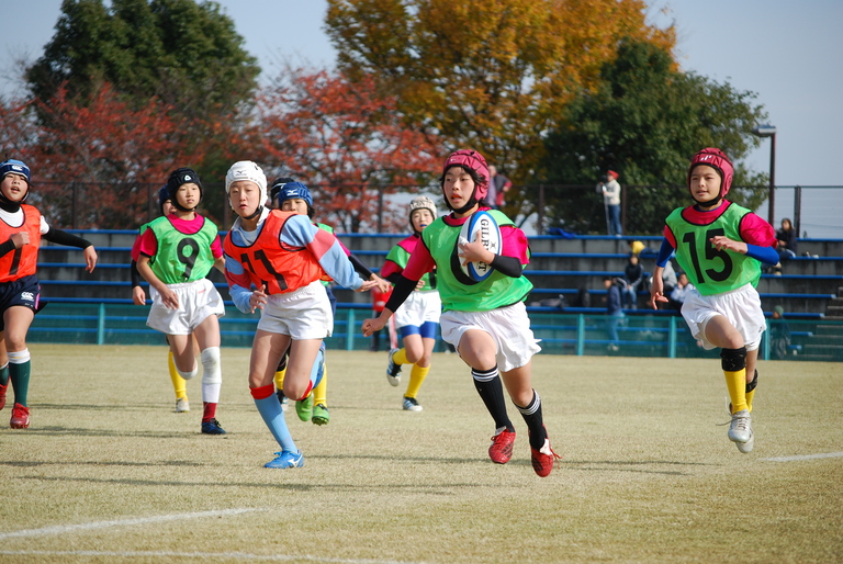http://www.yokohama-rs.com/blog/girls/up/20121124/g/DSC_0064.JPG